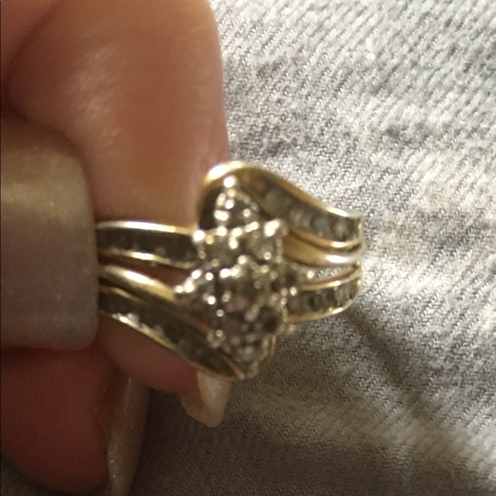 Vintage cluster ring